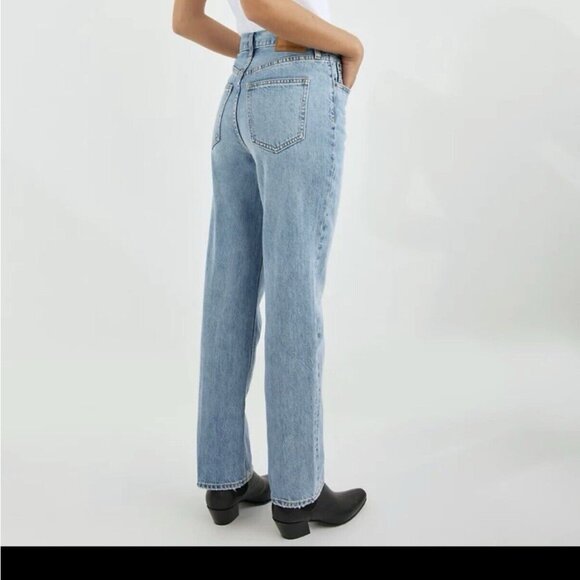 Aritzia Denim Forum The Joni High Rise Loose Jeans 90’s Loose - Picture 2 of 9